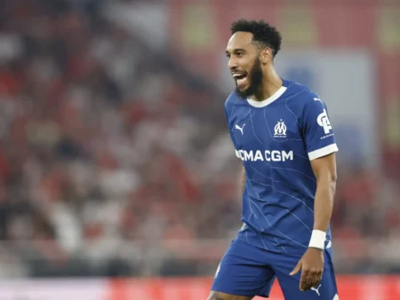 OM: Aubameyang Breaks Bakambu and Drogba Records… and Threatens Salah!